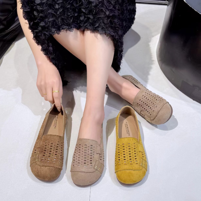 レディーススリッポン 二〇二五年新作幅広女性用平底通気靴軽量歩行快適