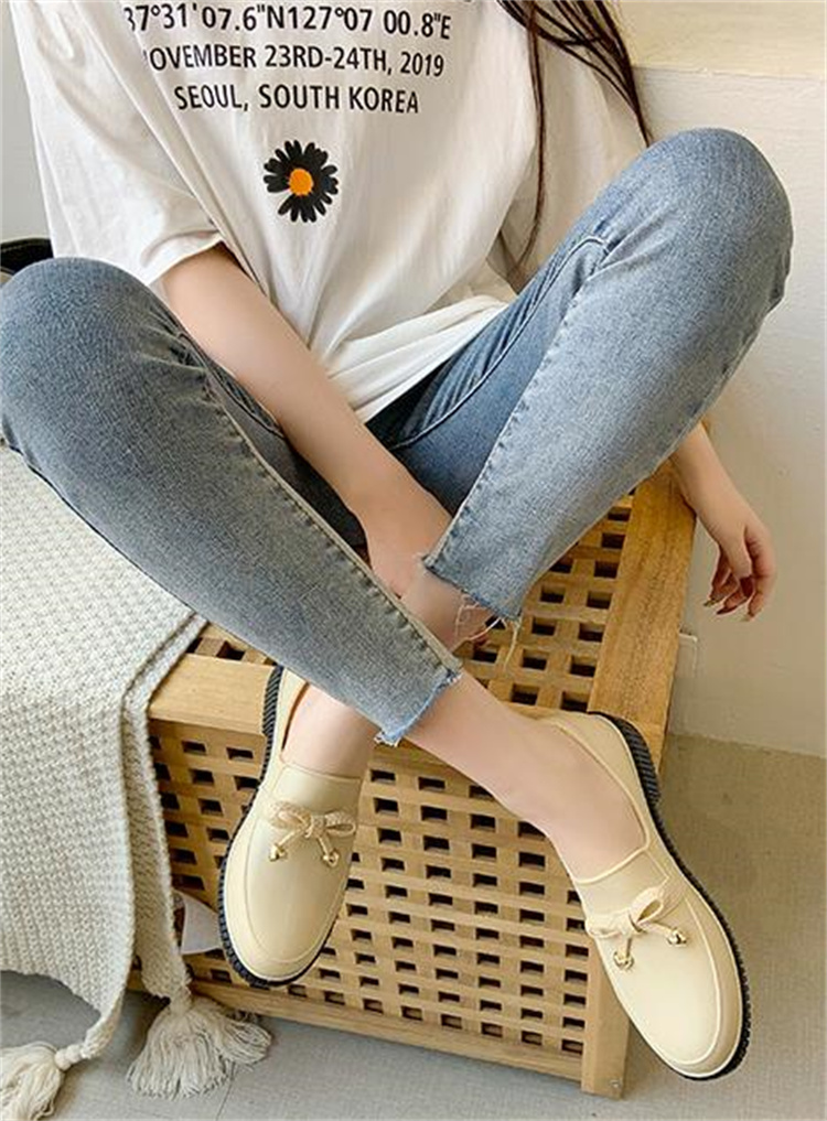 防水仕様レディーススリッポン滑り止め雨靴リボン付きゴム靴