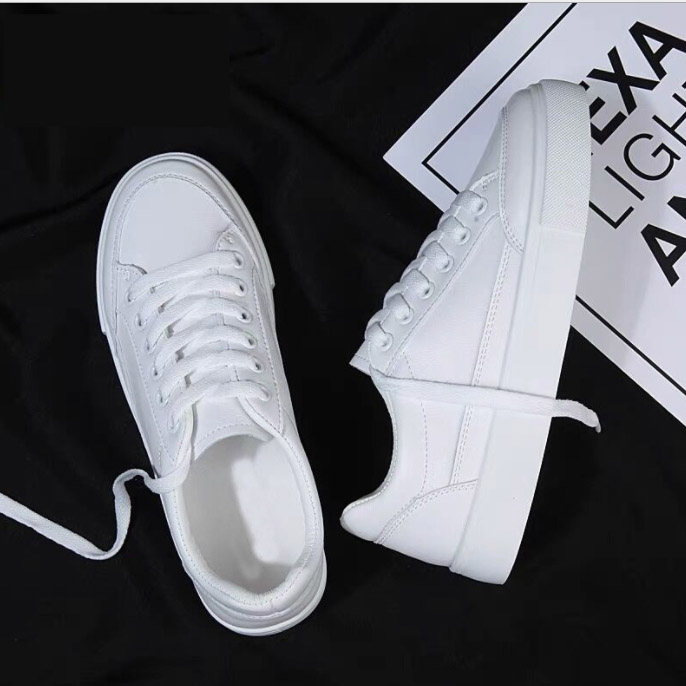 レディーススリッポン 厚底基本スニーカー 美脚効果 白 デイリー靴