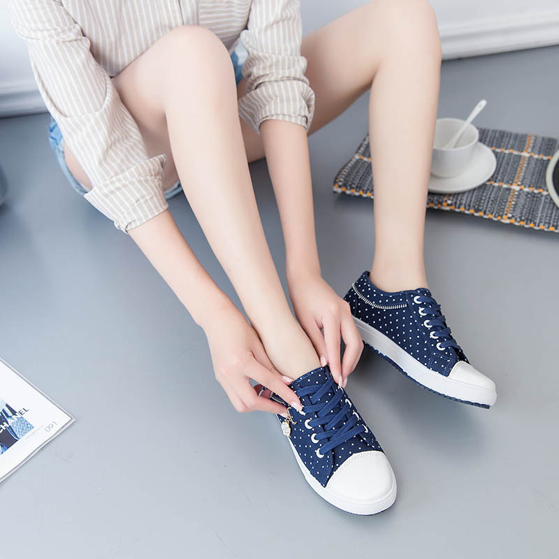 レディーススリッポン レディース 水玉ドット 厚底 スニーカー 花チャーム付き