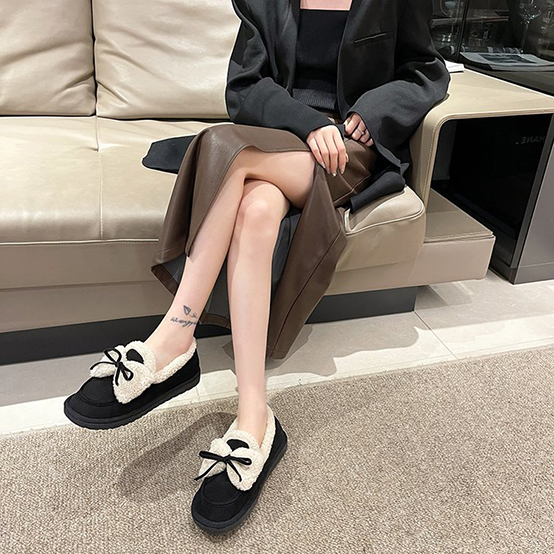 レディーススリッポン 幅広対応 ムートン調裏ボア ショートブーツ 暖かい冬靴