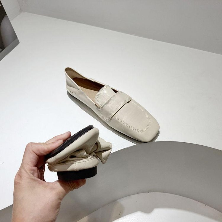 レディーススリッポン 幅広スクエアトゥ ぺたんこ フラット靴 韓国風 柔らか