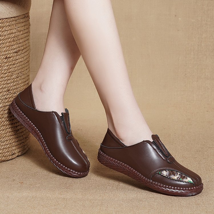 幅広対応レディーススリッポン着脱簡単合皮靴