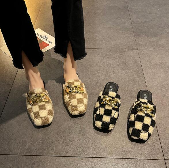 レディーススリッポン 秋冬レディース幅広チェック柄ファーミュール金具付きスリッポン