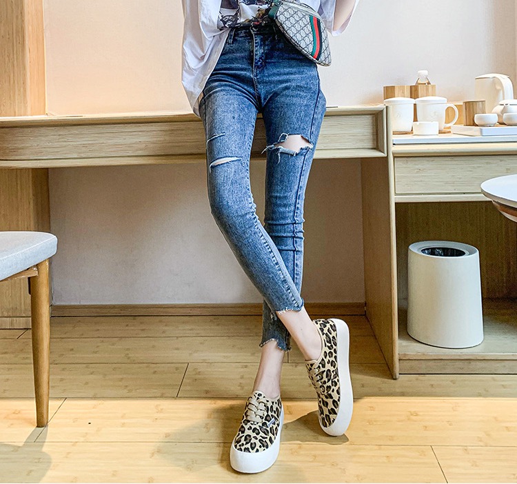レディーススリッポン 厚底ヒョウ柄スリッポン美脚デイリースニーカー