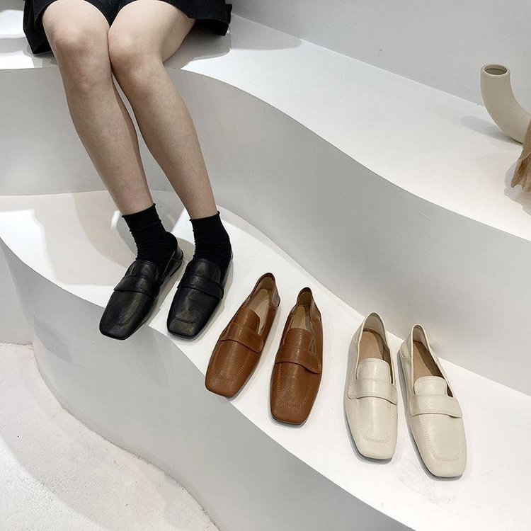 レディーススリッポン 幅広スクエアトゥ ぺたんこ フラット靴 韓国風 柔らか