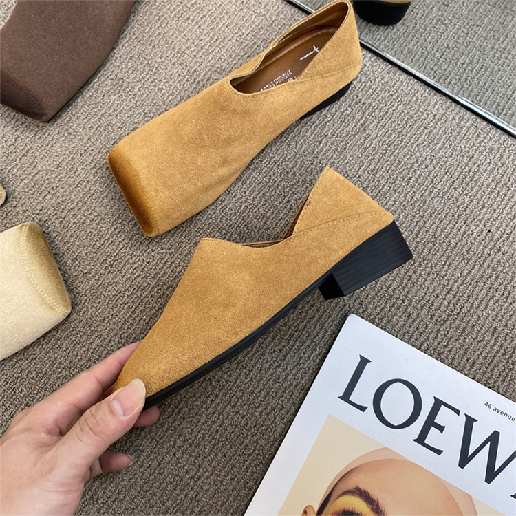 レディーススリッポン 幅広スクエアトゥ本革単靴オールシーズン対応