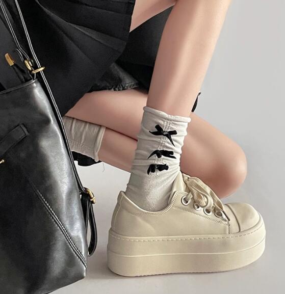 レディーススリッポン 厚底レディース靴 帆布スニーカー ウェッジソール