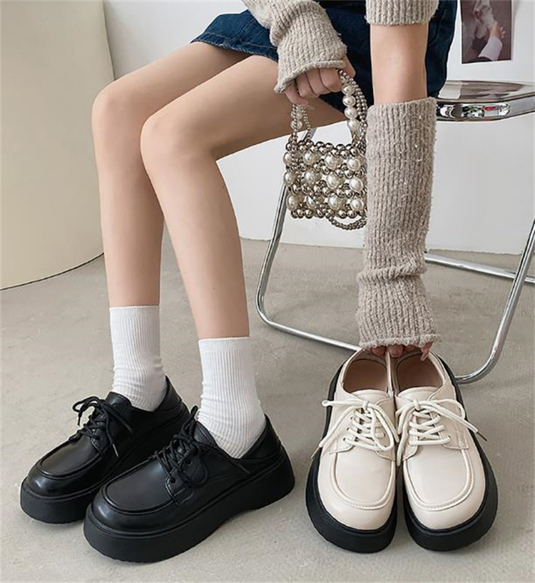 レディーススリッポン 厚底革靴 復古風 歩きやすい紐付き 大きいサイズ対応