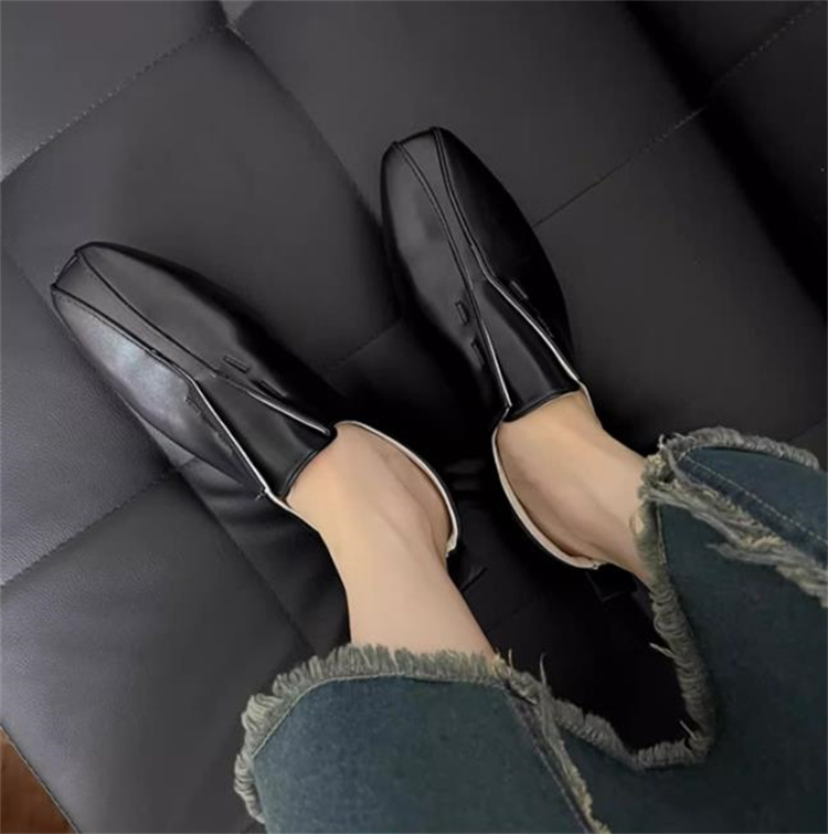 レディーススリッポン 幅広対応 上品ローファー風 柔らかソール フラットシューズ