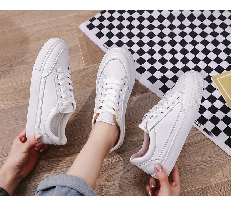 レディーススリッポン 厚底基本スニーカー 美脚効果 白 デイリー靴