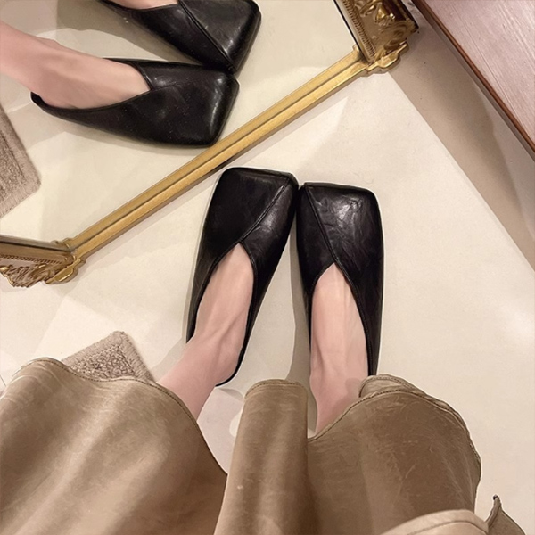 レディーススリッポン 幅広対応 四角つま先ミュール 履きやすいモード靴