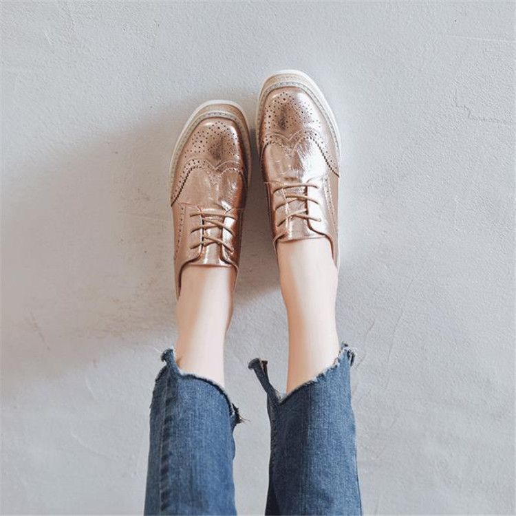 レディーススリッポン 厚底革靴 レース装飾 歩きやすいストラップシューズ