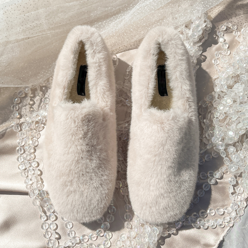 レディーススリッポン ふわふわファー素材の暖かレディーススリッポン