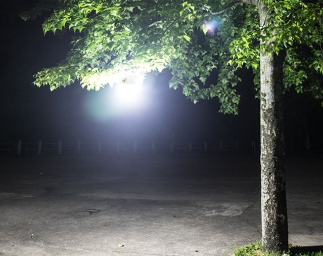 ランタン 太陽光充電式多機能携帯ランタン