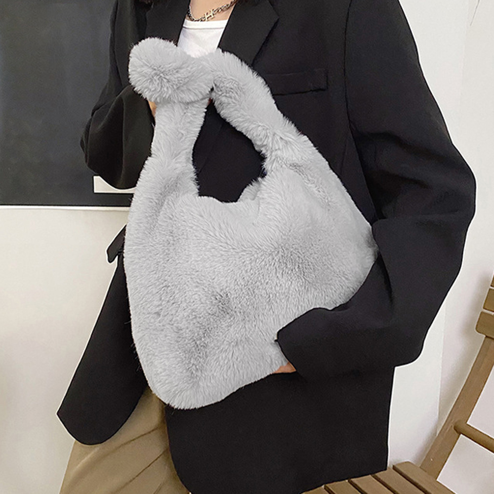 https://fulmo-img-server.com/lanabag/29637048-e4c0-4b77-99c5-6be10f163f4d.jpg