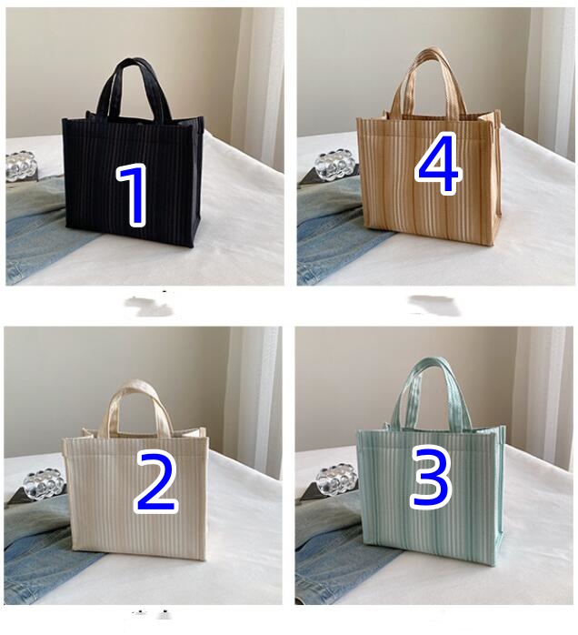https://fulmo-img-server.com/lanabag/c4dbbe40-57fe-4b07-b071-1333fecccb58.jpg