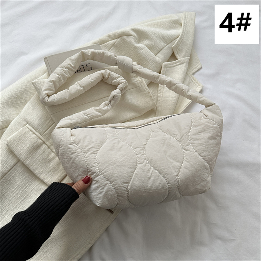 https://fulmo-img-server.com/lanabag/ff1eefc6-ef3f-4279-87ef-8e99442d39ea.jpg