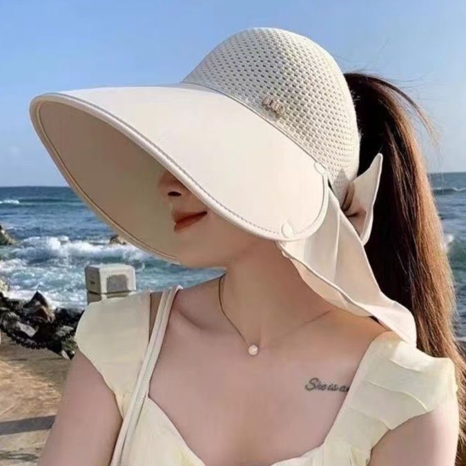 ガーデニング 後ろリボン付き通気性抜群つば広日除け帽子