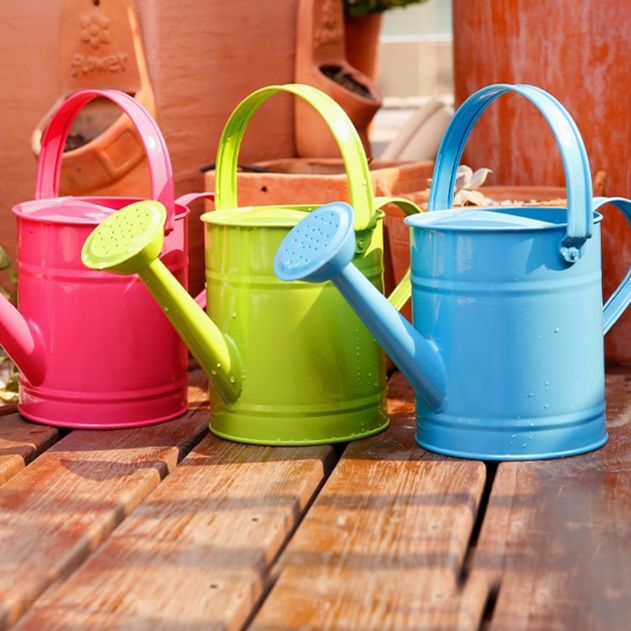 ガーデニング 取っ手付き金属風じょうろ