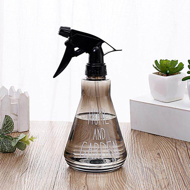 ガーデニング 円錐型透明霧吹きボトル