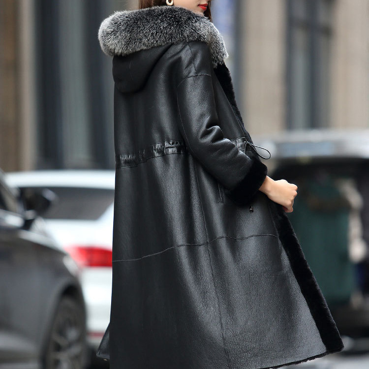 https://fulmo-img-server.com/leather-styles/11a57ff1-0d5c-490f-a5e3-5723487daea8.jpg