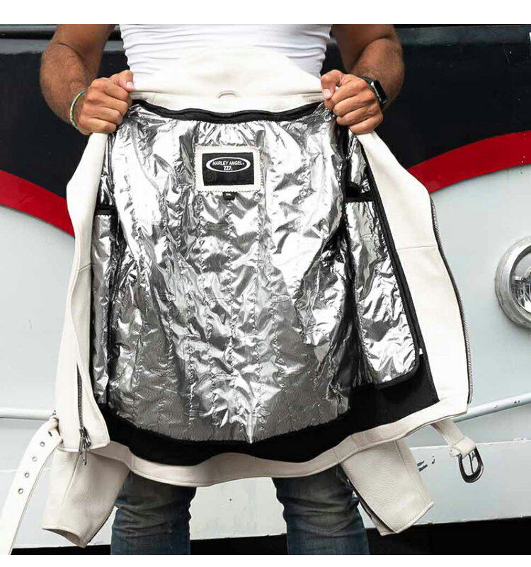 https://fulmo-img-server.com/leather-styles/14de5ee4-bb8a-47ec-ad16-732eeff17353.jpg