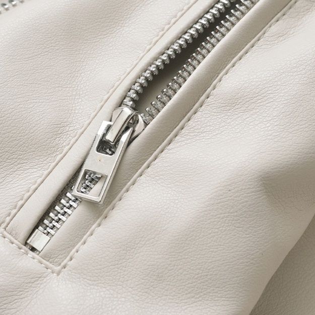 https://fulmo-img-server.com/leather-styles/1780021124059_iohyurum_bjk0tj8x.jpeg