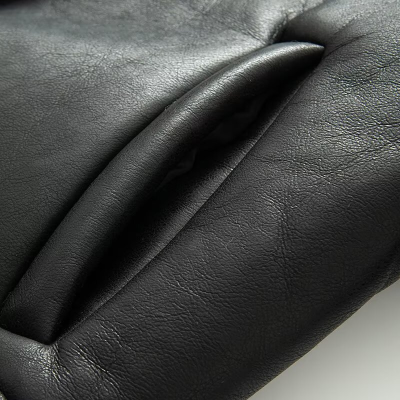 https://fulmo-img-server.com/leather-styles/b2eeaa6c-b4b0-4359-8bad-2968fee16752.jpg