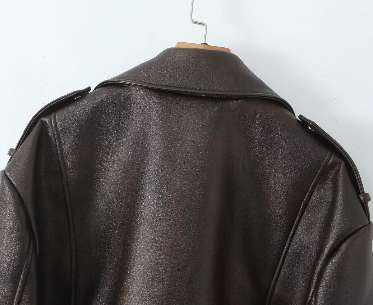 https://fulmo-img-server.com/leather-styles/cf10fd0c-bff6-448d-9246-e065225a55e1.jpg