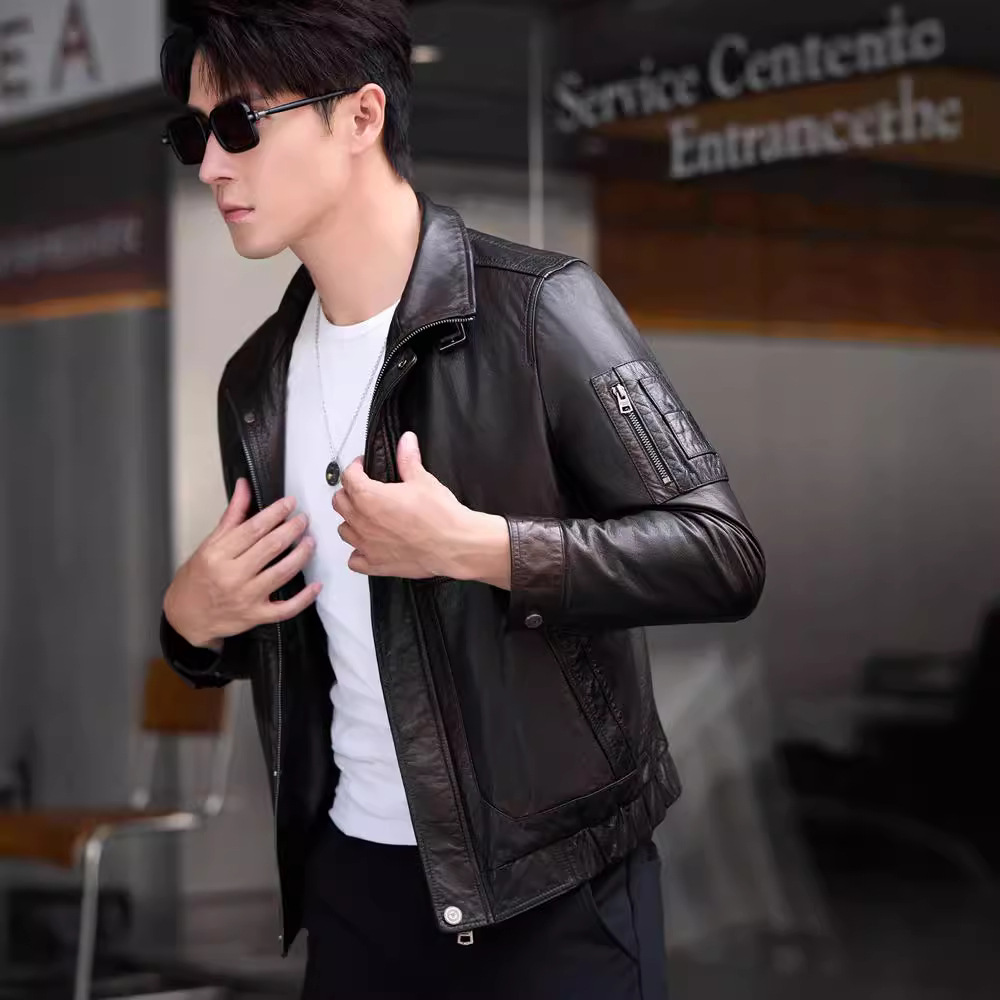 https://fulmo-img-server.com/leather-styles/e4b194d4-da51-4fad-a212-4f4d0bb9a7d8.jpg
