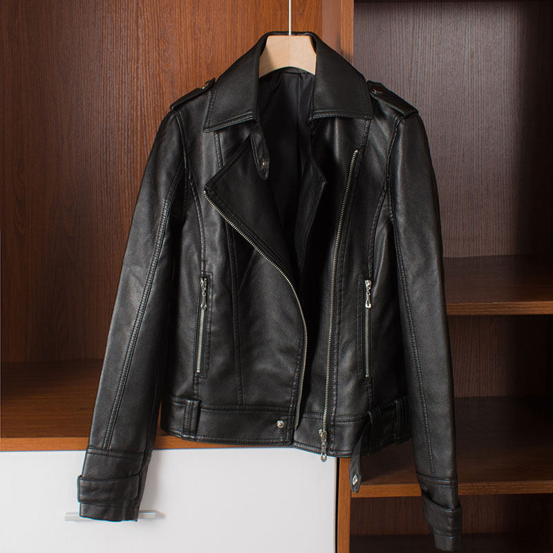 https://fulmo-img-server.com/leather-styles/f6556afb-e31a-4ccf-acda-20f5b309a486.jpg
