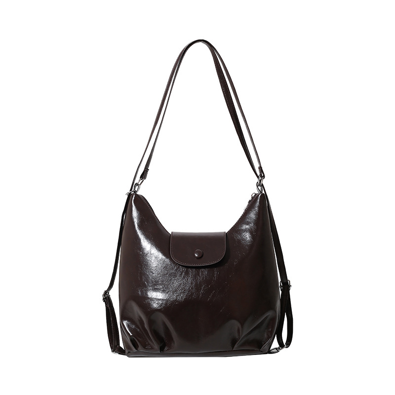 https://fulmo-img-server.com/leatherique/0805d7d5-7068-4f18-bafe-4724db021c6b.jpg