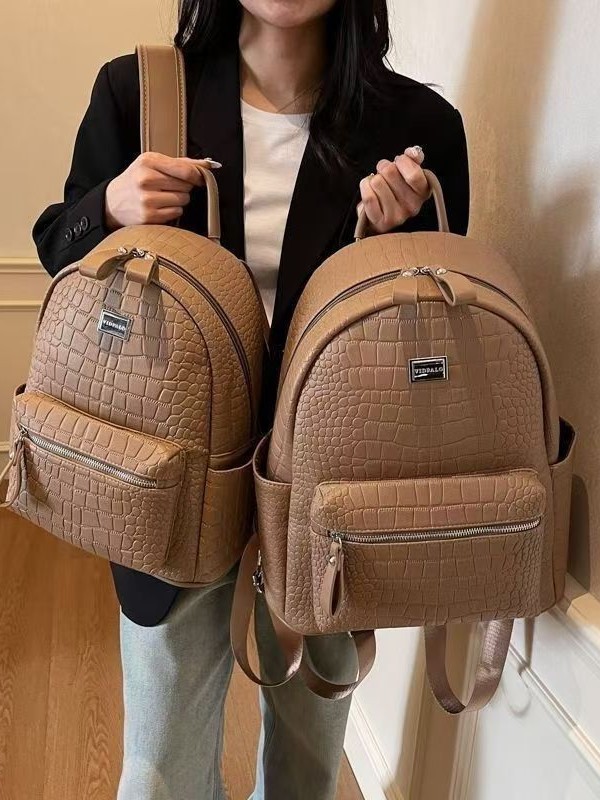 レザーリュック 型押しレザーリュック 大小2サイズ展開 通学対応