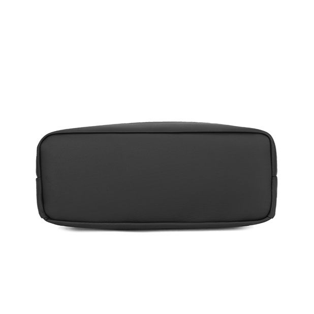 レザーリュックビジネス防水 都会派洗練型多機能リュック