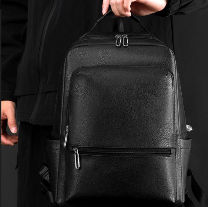 大容量高密度本革調ビジネスレザーリュック
