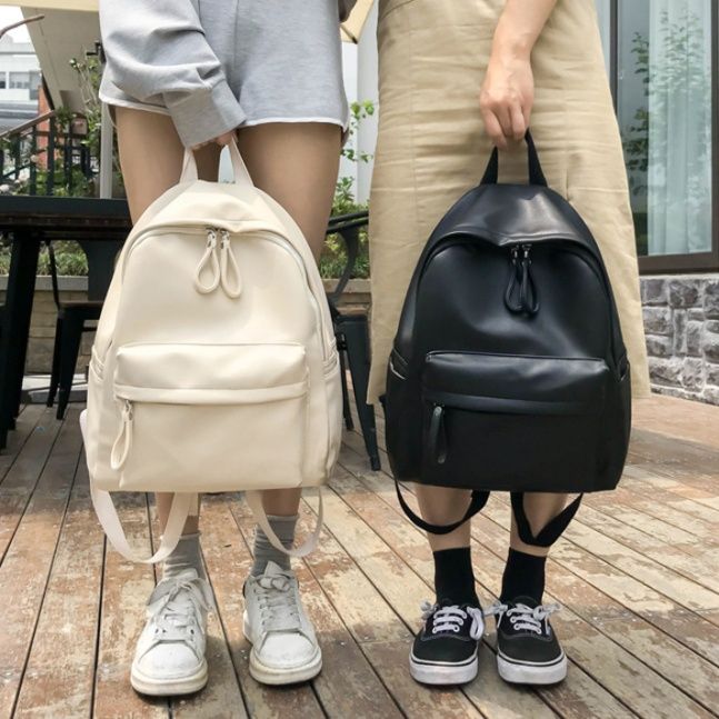 シンプルデザイン合成皮革　通学用レザーリュック