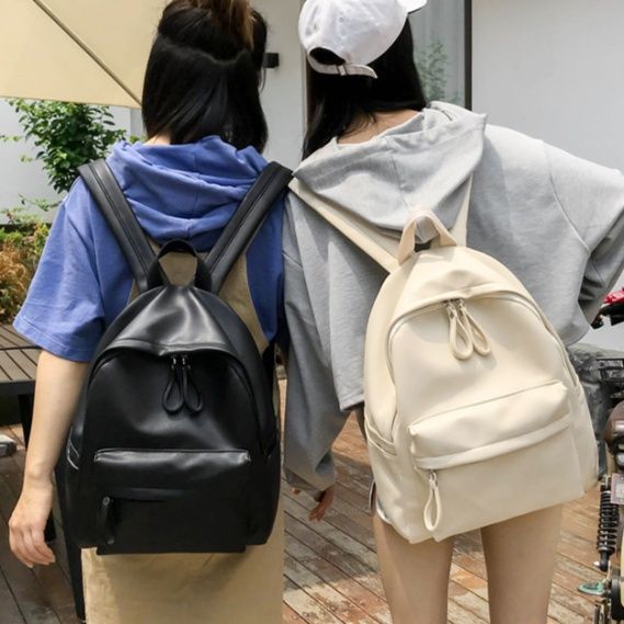 シンプルデザイン合成皮革　通学用レザーリュック