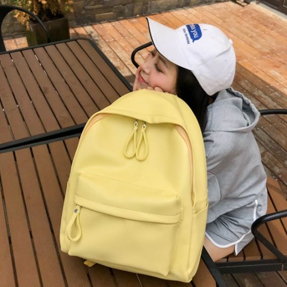 シンプルデザイン合成皮革　通学用レザーリュック