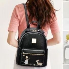 レザーリュック 刺繍デザインリボン付き小型レザーリュック