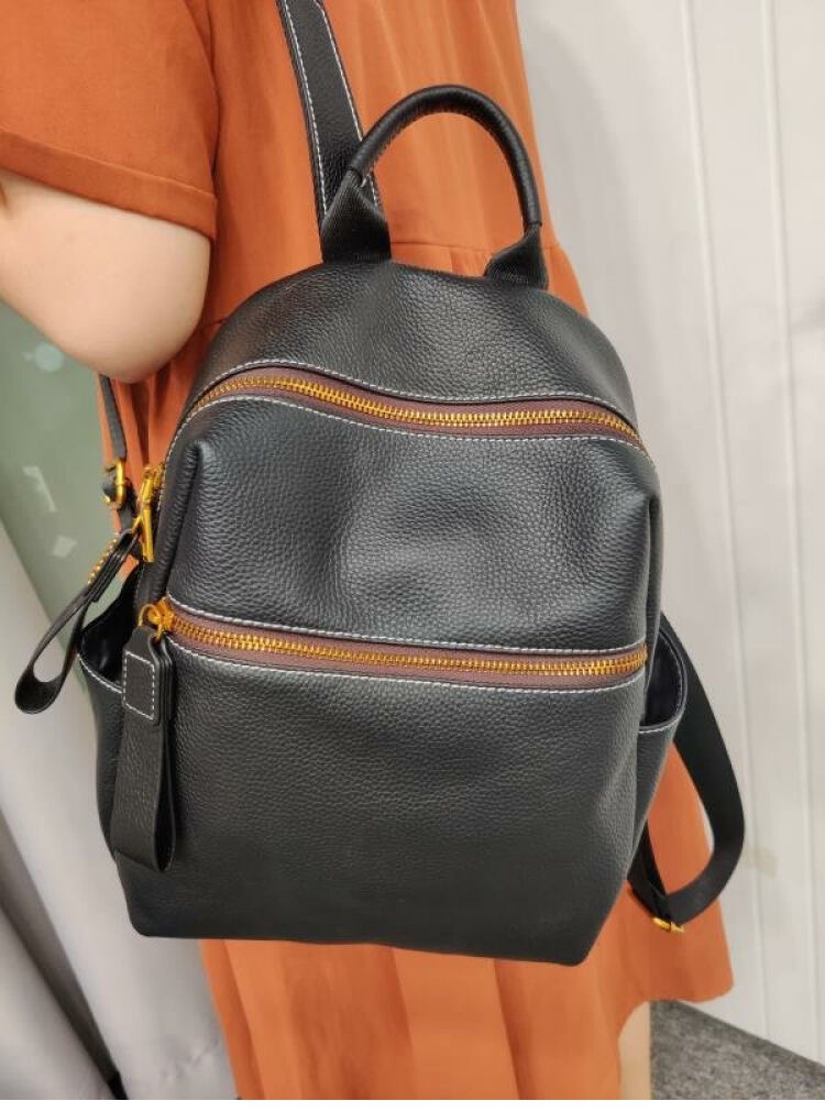 レザーリュック 本革二層式ファスナー　通学