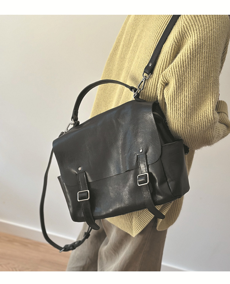https://fulmo-img-server.com/leatherique/5b18b705-4d00-4162-b5f1-f8de4eeee8fb.jpg