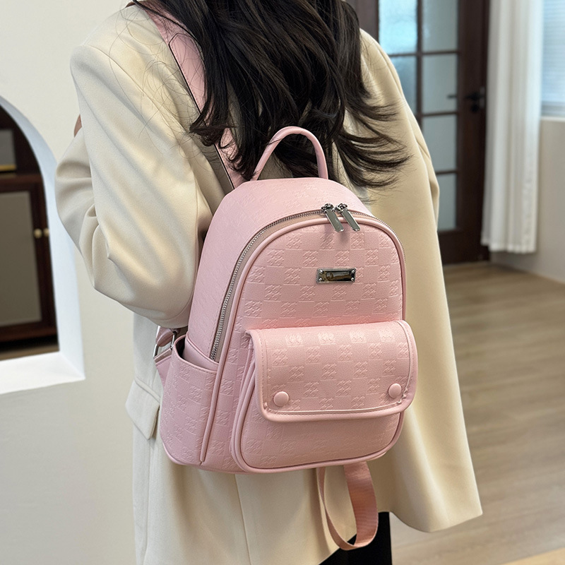 https://fulmo-img-server.com/leatherique/9cc9966a-0978-4537-902a-84127492247f.jpg