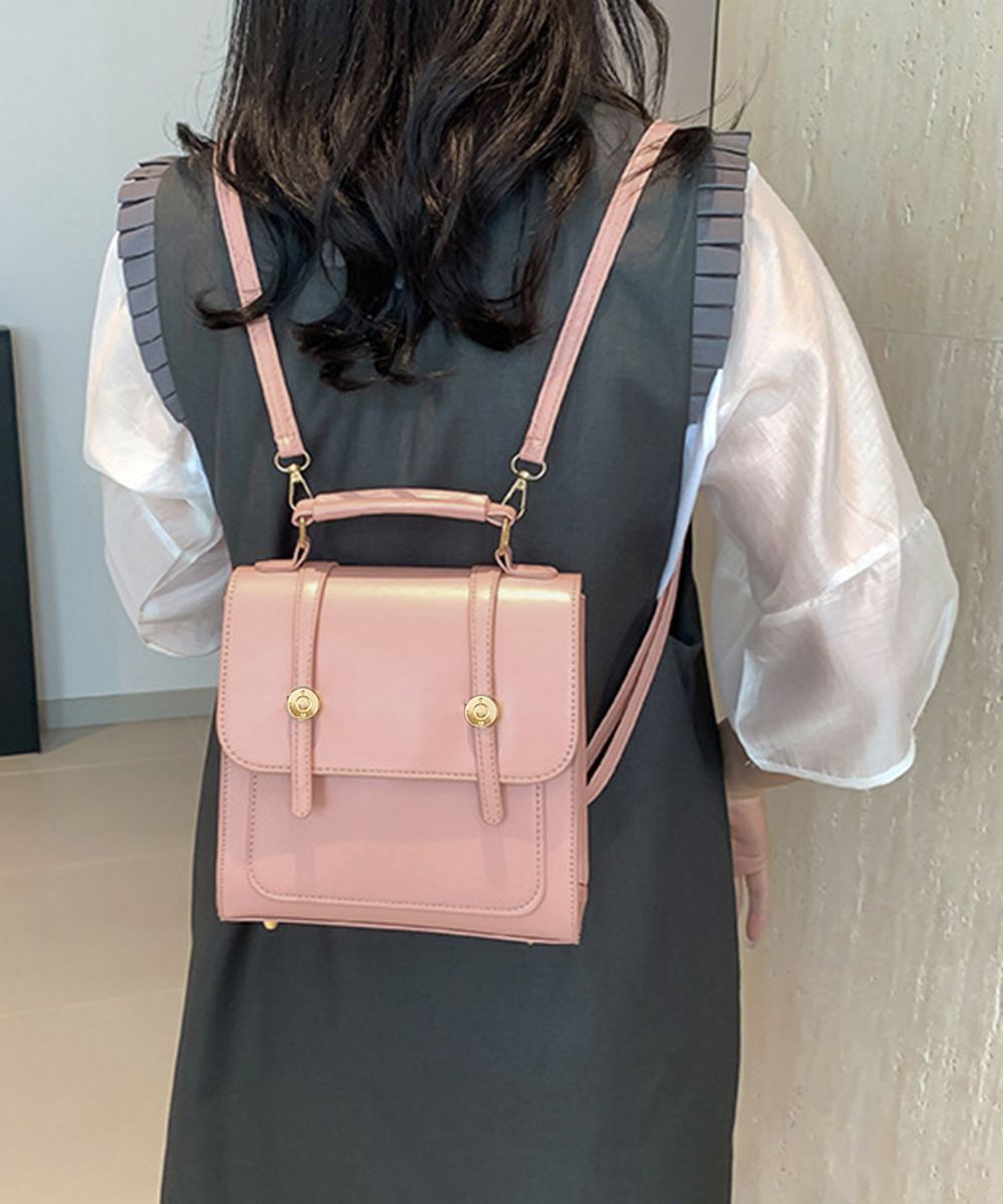 軽量ミニレザーリュック 三通り使い方