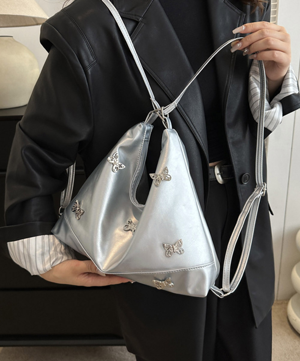 蝶モチーフ三用途レザーリュック