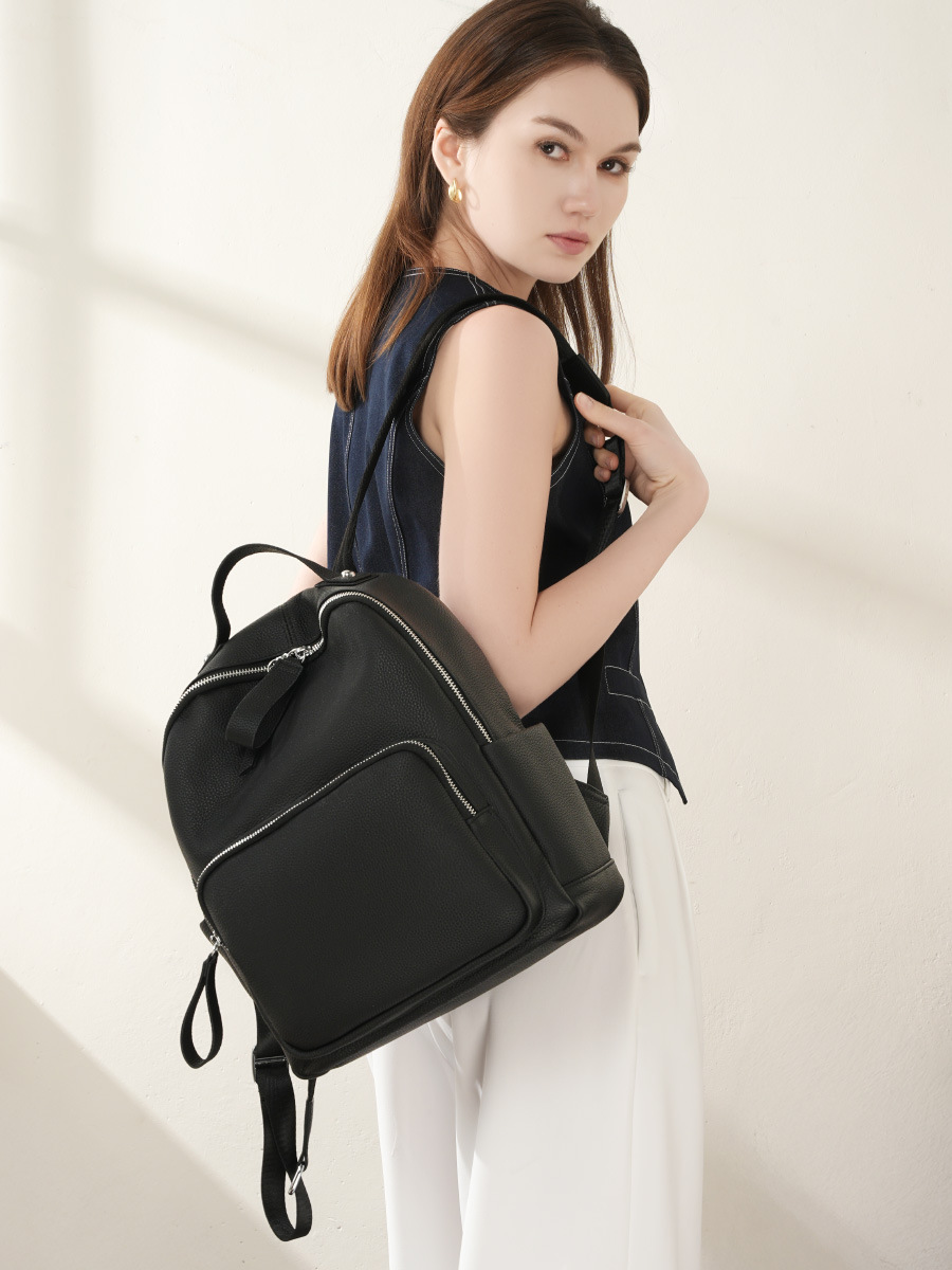 https://fulmo-img-server.com/leatherique/f52264e6-96a6-4b72-9e2a-f084017d8973.jpg
