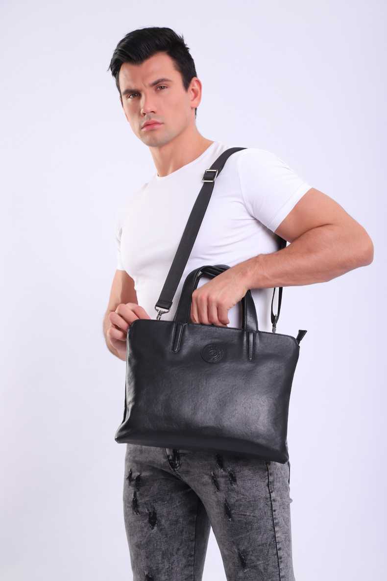 毎日の読書タイムがもっと快適に！本を持ち歩ける革製肩掛けバッグ5選