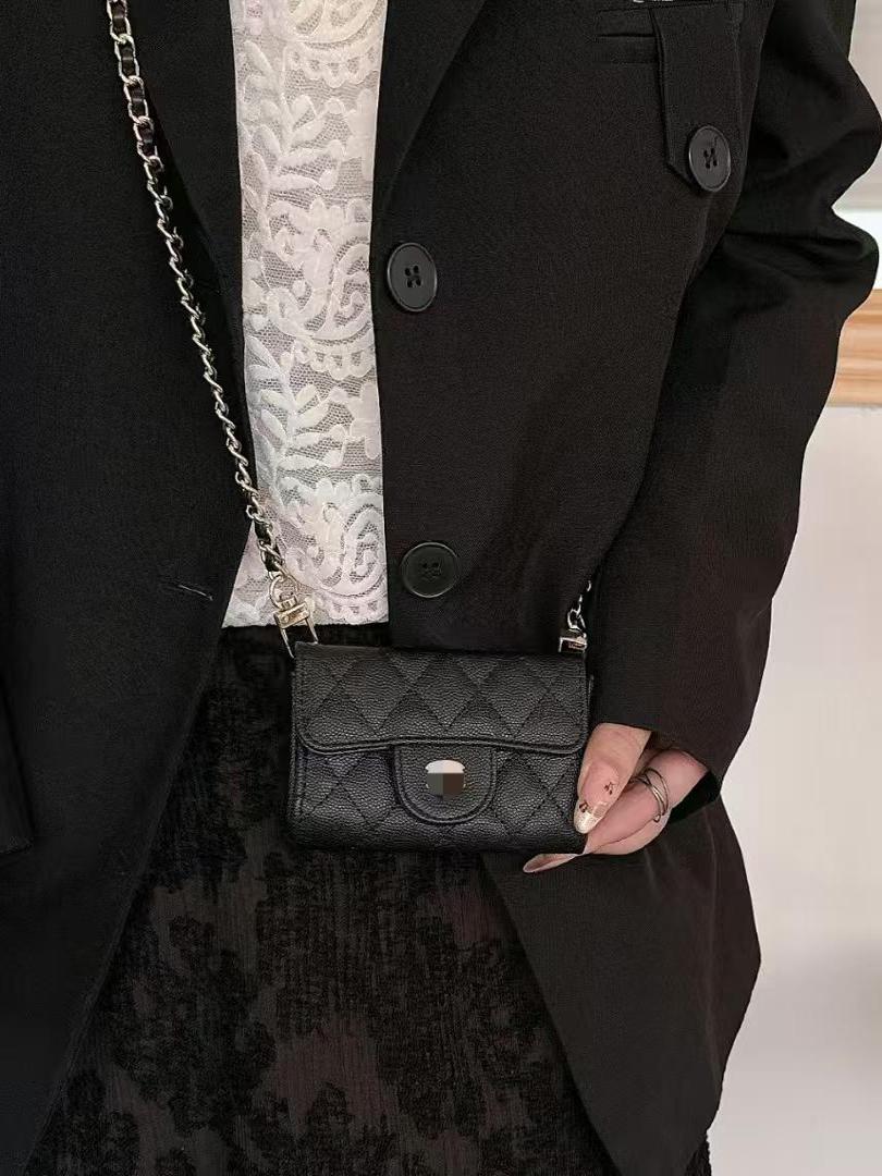 レザーショルダー 上品菱形キルティング財布型ミニバッグ