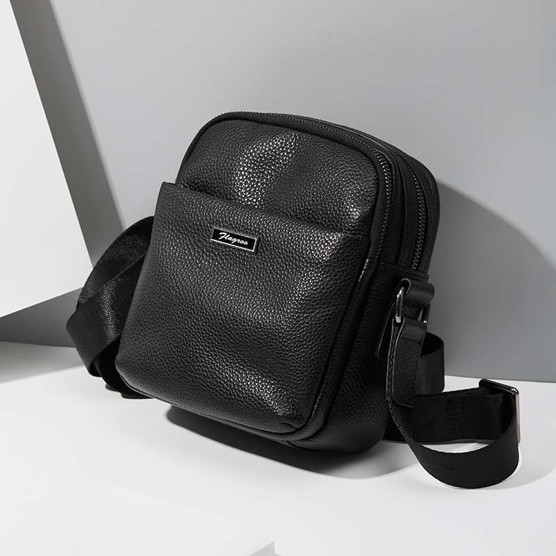 レザーショルダー 上品な本革メッセンジャーバッグ