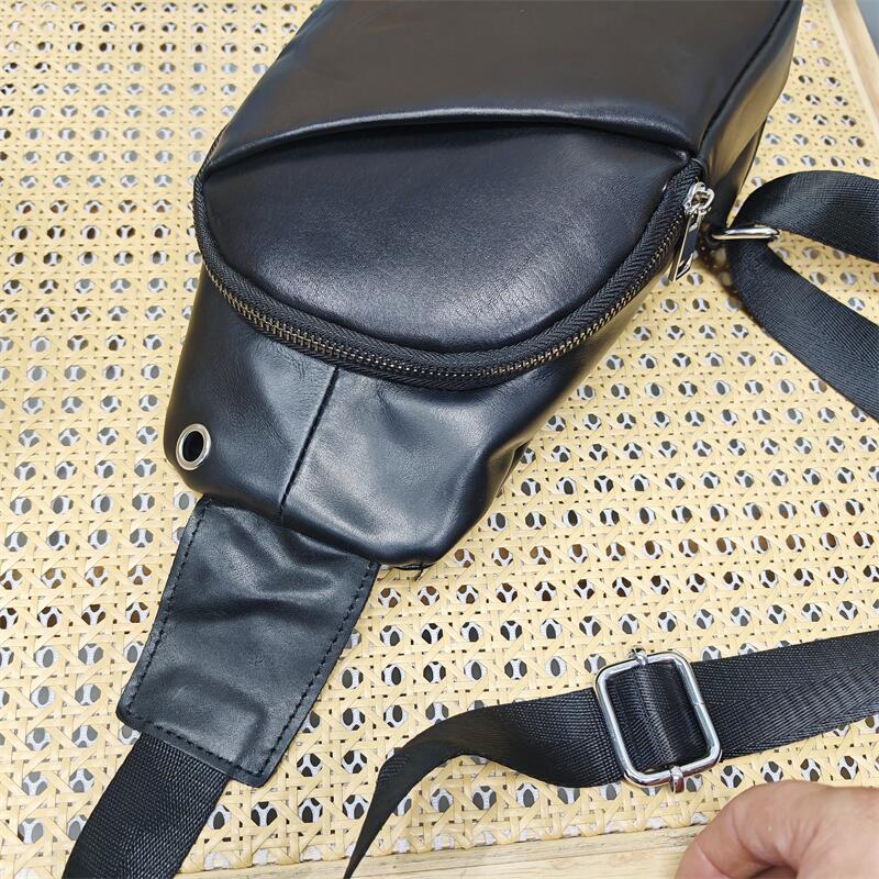 レザーショルダー スタイリッシュボディバッグ